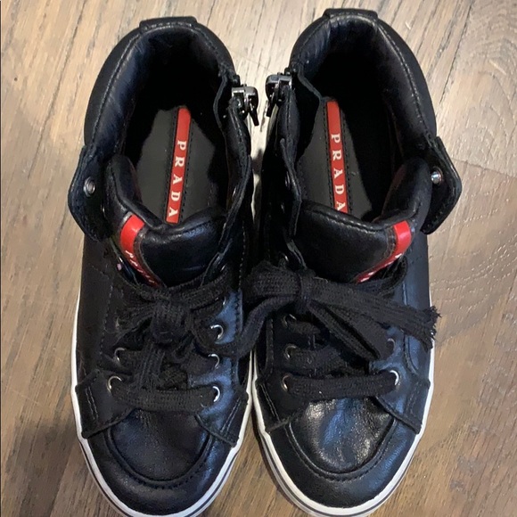 Kids unisex Prada sneakers - Picture 6 of 8